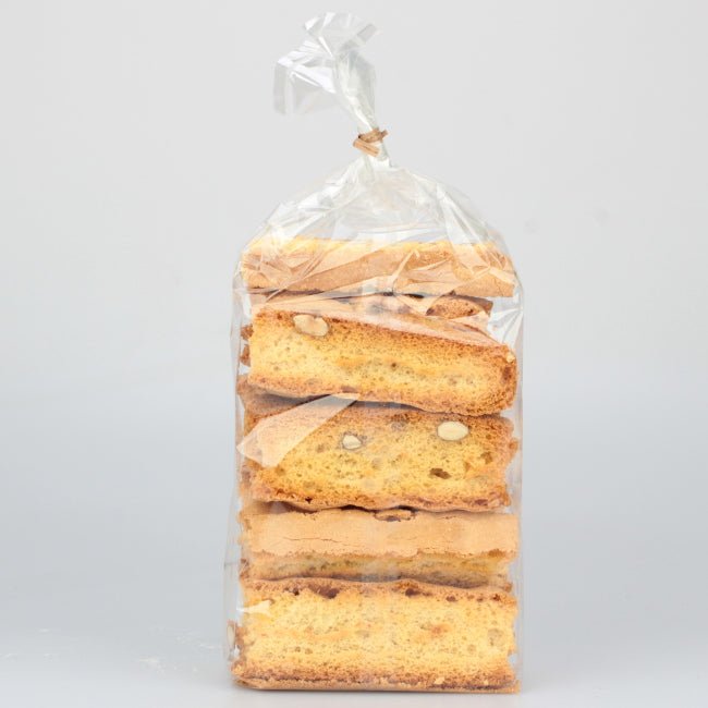 Biscotti per la colazione artigianali Lucani