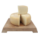 Formaggio semistagionato di Capra Lucano 