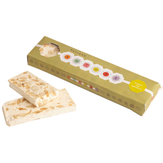 Torrone friabile alle mandorle artigianale di San Marco dei Cavoti, dolce tipico campano croccante