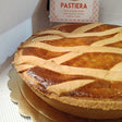 Pastiera Lucana con pasta frolla ricotta e grano cotto
